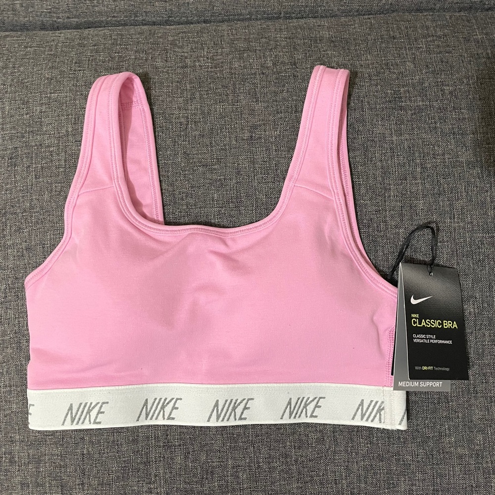 nike sports bra